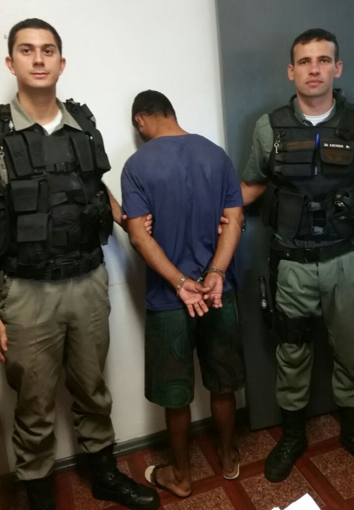 Prisão ocorreu no início da tarde desta segunda