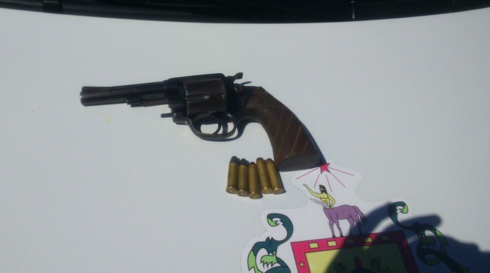 Arma foi apreendida com garoto de 16 anos  