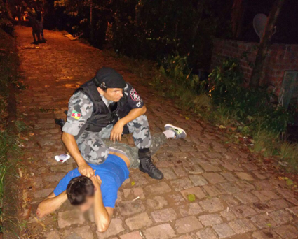 Abordagem do POE no bairro Bom Jesus