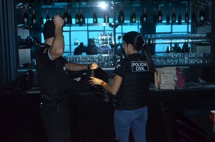 Dinheiro era lavado por quadrilha através de uma casa noturna