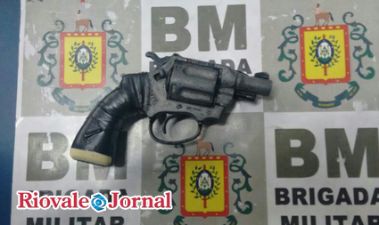 Réplica estava com suspeito de roubos na região