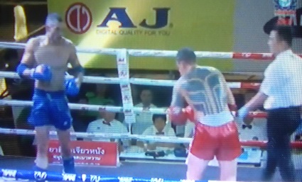 Luta contra o atleta francês Lorent Leic teve três rounds e foi decidida pelos juízes