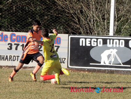Duelos deste domingo acontecem no Estádio Nascer do Sol, em Linha João Alves 