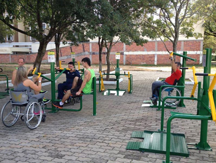 Academia HÃ­brida, desenvolvida para cadeirantes, jÃ¡ funciona em vÃ¡rias cidades do RS
