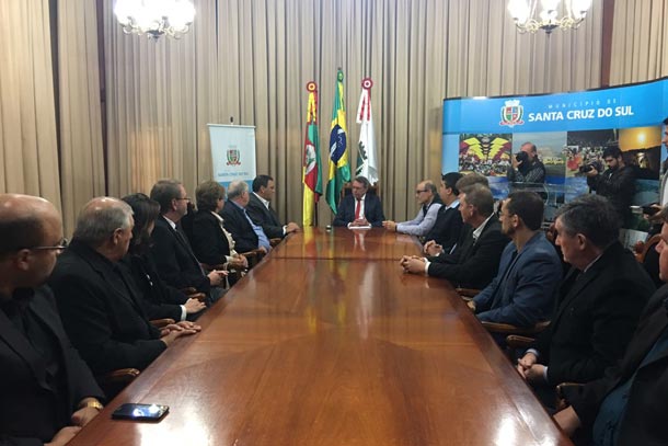 JTI fez o anúncio ao prefeito Telmo Kirst na manhã desta terça, 25 de abril