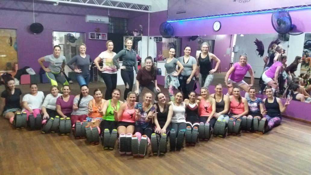 Kangoo Jump diminui o impacto em até 80%, a atividade é uma das mais procuradas