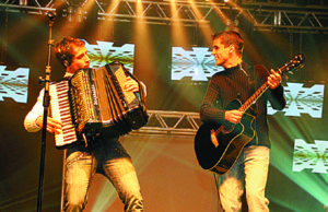 Pratas da casa, Junior e Marcel encerram a festa