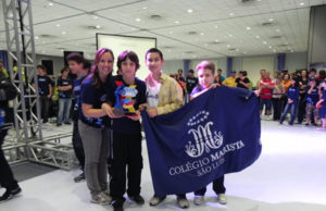 Marista São Luís recebe três prêmios no 4º Desafio de Robôs