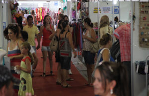 Feira de Descontos espera maior público hoje