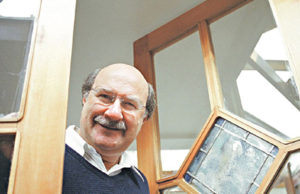 Antonio Skármeta é o patrono da 25ª Feira do Livro