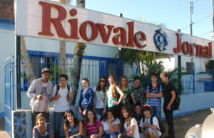 A comunicação como auxiliar na educação