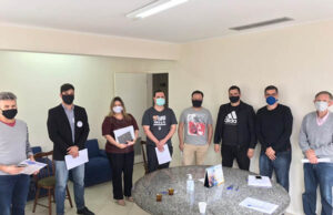 Definidos os detalhes para os debates da Rádio Santa Cruz