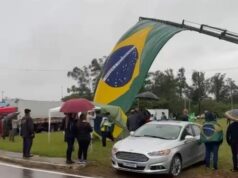 Manifestações de apoiadores de Bolsonaro bloqueiam rodovias
