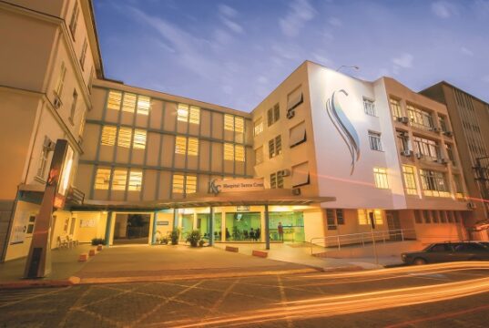 Hospital Santa Cruz | Projeto Bem na Tampa recebe doação da Casa da Amizade