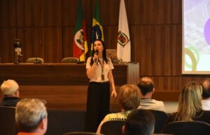 Olhar social | Projeto leva serviços aos bairros da cidade