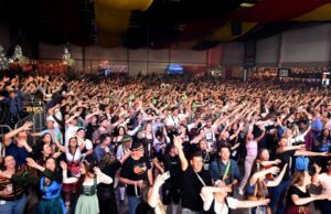 40ª Oktoberfest | Público supera 150 mil pessoas no segundo período da festa