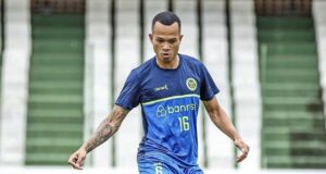 Gauchão 2026 | Avenida anuncia o meio-campista Anderson Uchôa