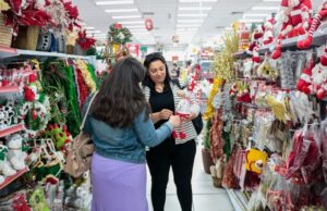 Comércio | Décimo terceiro deve injetar R$ 131,9 milhões na economia da região