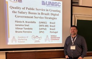 Ensino Superior | Professor da Unisc apresenta trabalho em congresso na Lituânia
