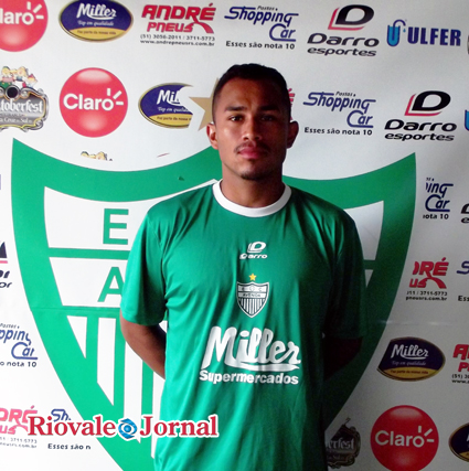 Cidinho estava atuando junto ao São Paulo-Rg no Gauchão e agora reforça o Avenida