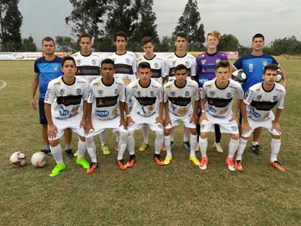 Mesmo com a derrota, Galinho segue na zona de classificação para as oitavas