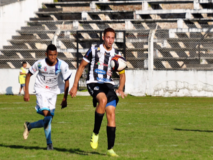 No confronto em Santa Cruz, pelo primeiro turno da segunda fase, Galo venceu o clássico regional por 4 a 1
