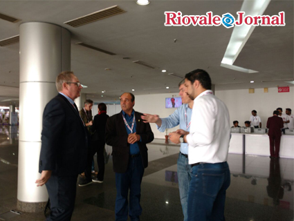 Parlamentares foram barrados no segundo dia