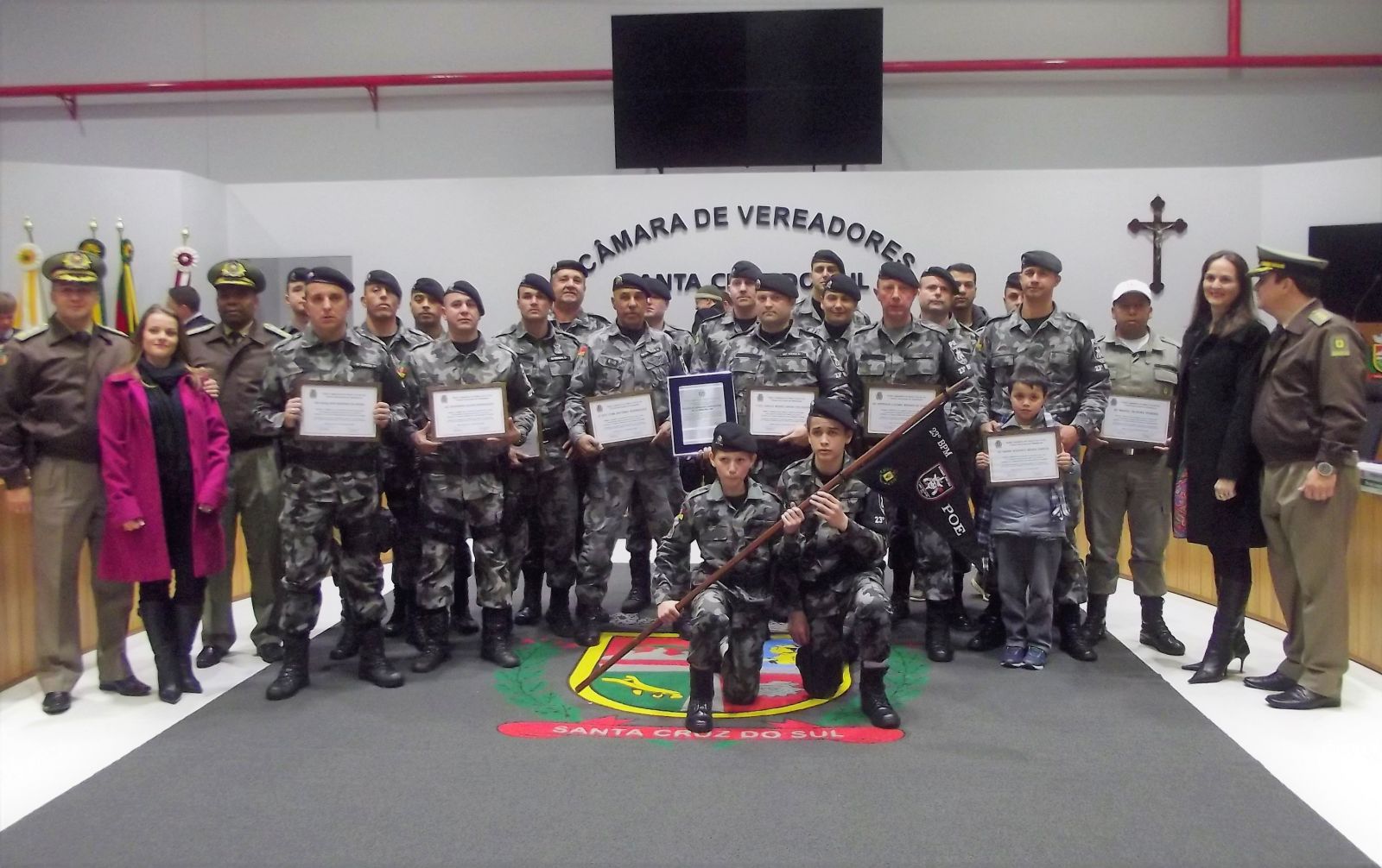 POE recebeu homenagem na Câmara de Vereadores de Santa Cruz do Sul