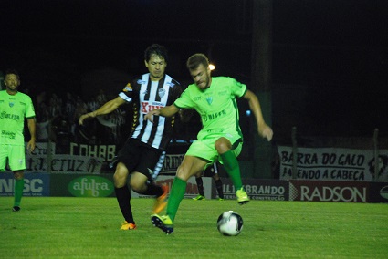 Santa Cruz levou a melhor no clássico