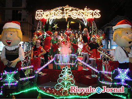 Serão 6 carros alegóricos e nove alas coreografadas