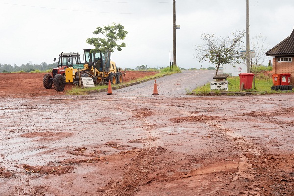 Chuvas desta semana pausaram o trabalho das máquinas