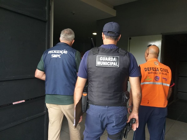 Oito casas noturnas já foram fiscalizadas e receberam notificações 