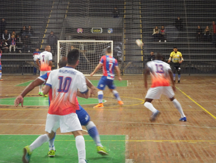 Assaf faz promoção de ingressos para o jogo deste sábado