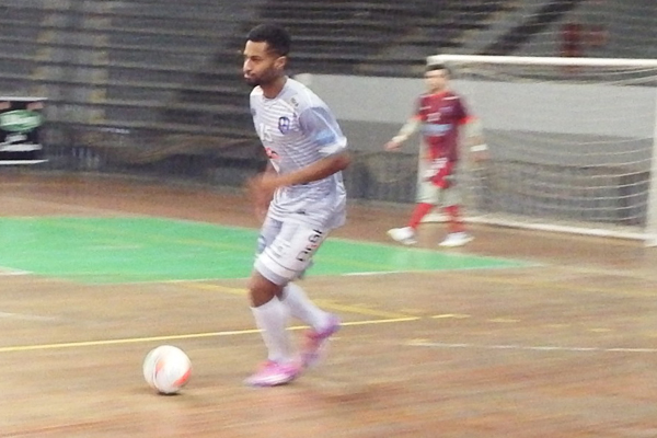 Assaf quer alcançar a primeira vitória no campeonato