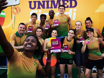 Atletas da AMO comemoram excelente desempenho no evento realizado pela Unimed e Sicredi