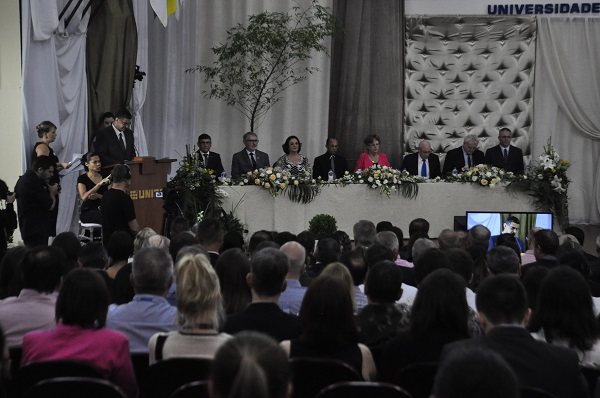 Posse ocorreu no Auditório Central da Unisc
