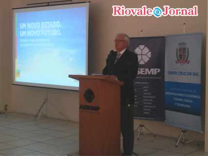 José Paulo Cairoli esteve no Clube União Corinthians nesta quinta-feira