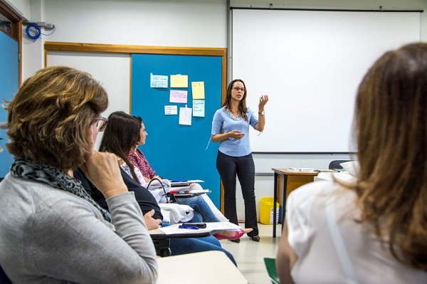 Enfermeira Raquel Rozeno coordenou a atividade