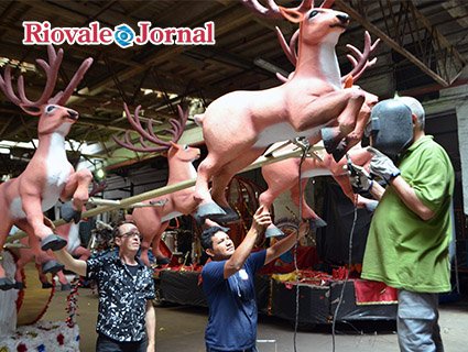 Alegorias para a Christkindfest estão sendo finalizadas