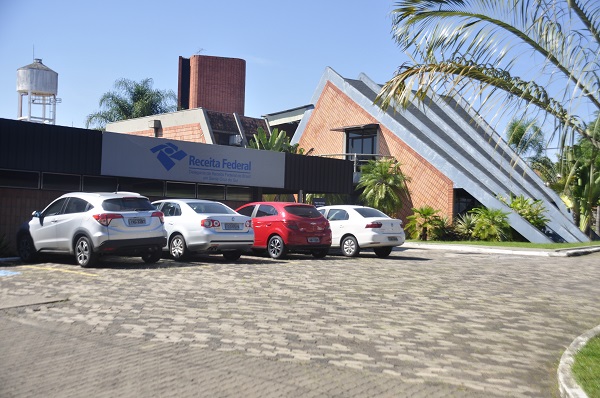 Delegacia da Receita Federal de Santa Cruz espera receber 138 mil declarações