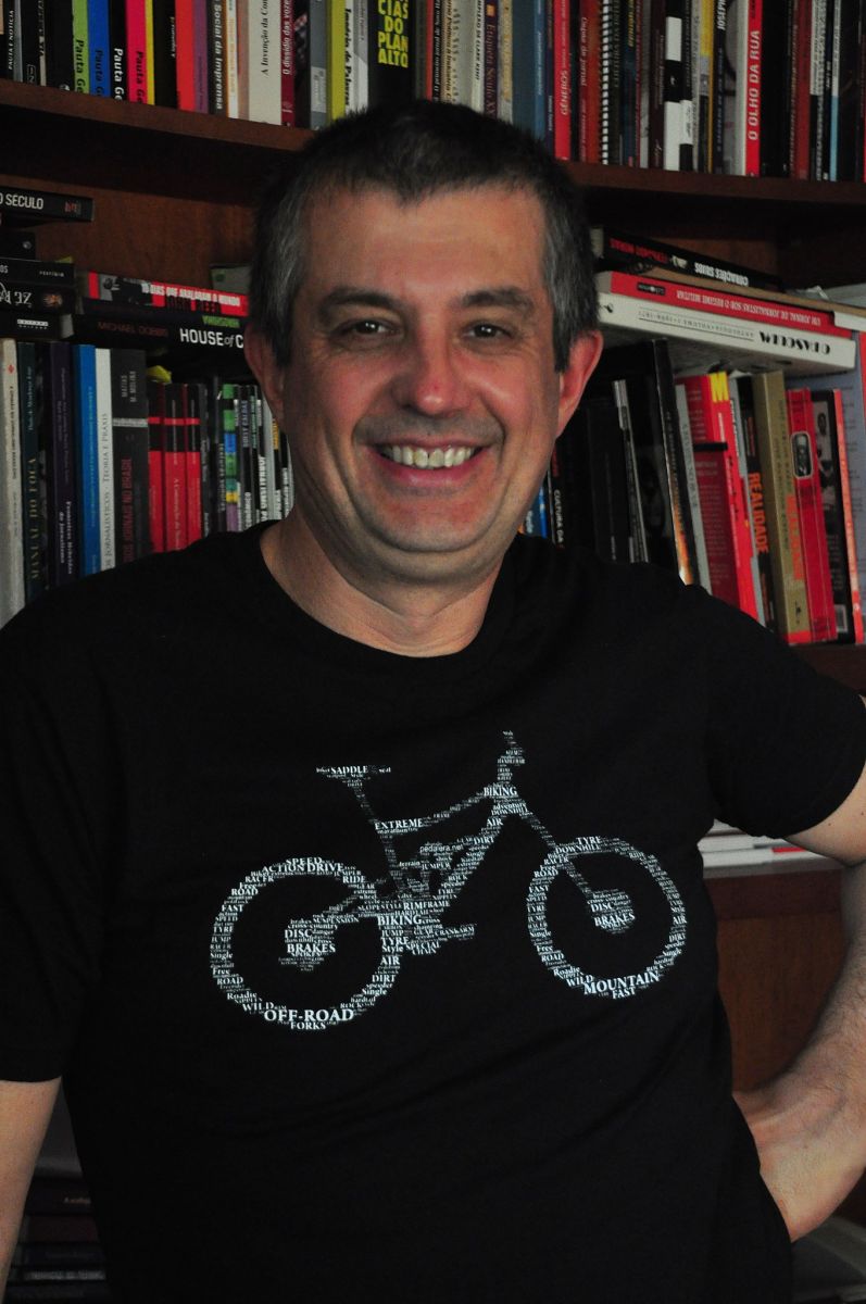 Demétrio de Azeredo Soster, professor, poeta e cicloturista
