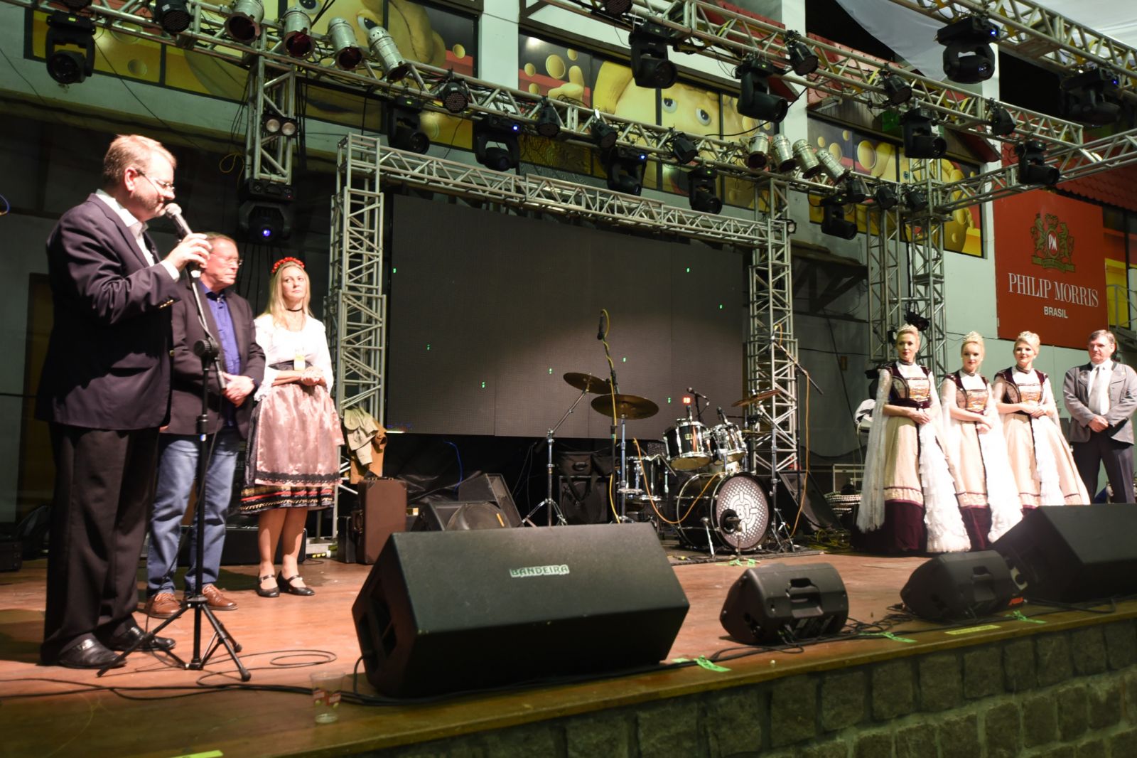 O Presidente da Assemp, Léo Schwingel, apresentou o tema e a data da Festa da Alegria de 2018