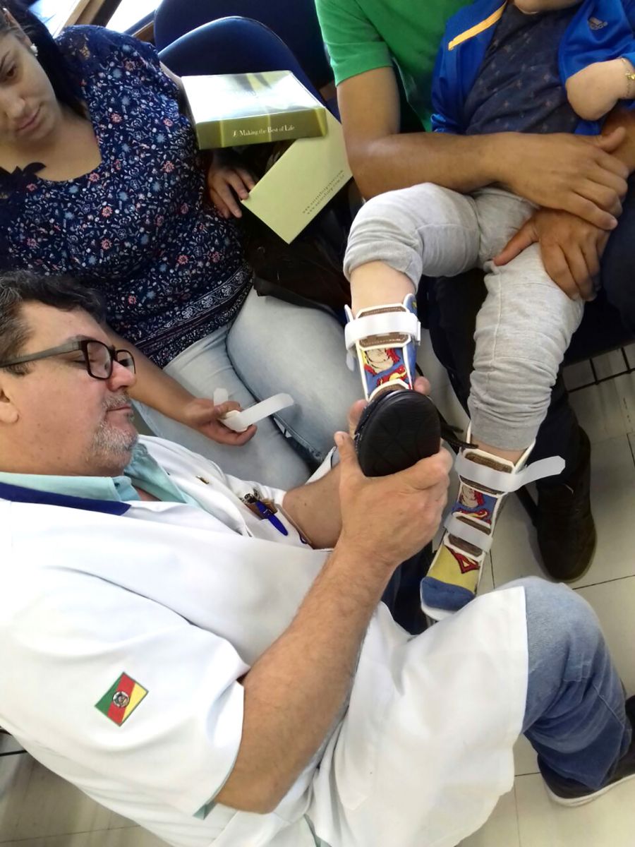 Foram entregues nove próteses de membros inferiores