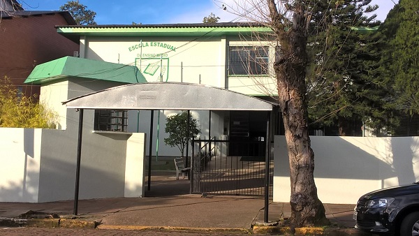 A Escola Estadual Ernesto Alves de Oliveira receberá R$ 67.044,56 para reforma do muro