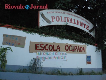 Na tarde de ontem, estudantes do Polivalente disseram que manteriam ocupação
