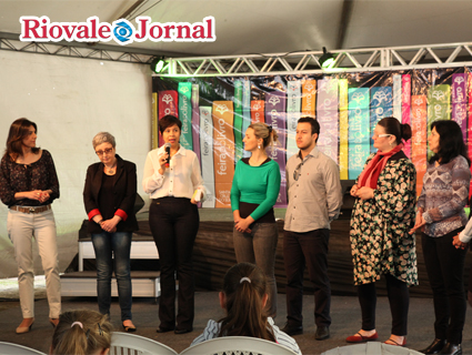 Na última segunda, a patrona Diana Corso (segunda da esquerda para a direita) foi homenageada