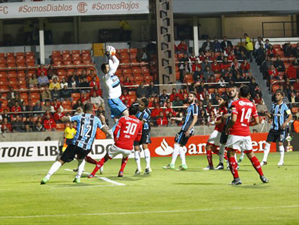 Após derrota na Libertadores, Grêmio quer reencontrar o caminho da vitória no Gauchão