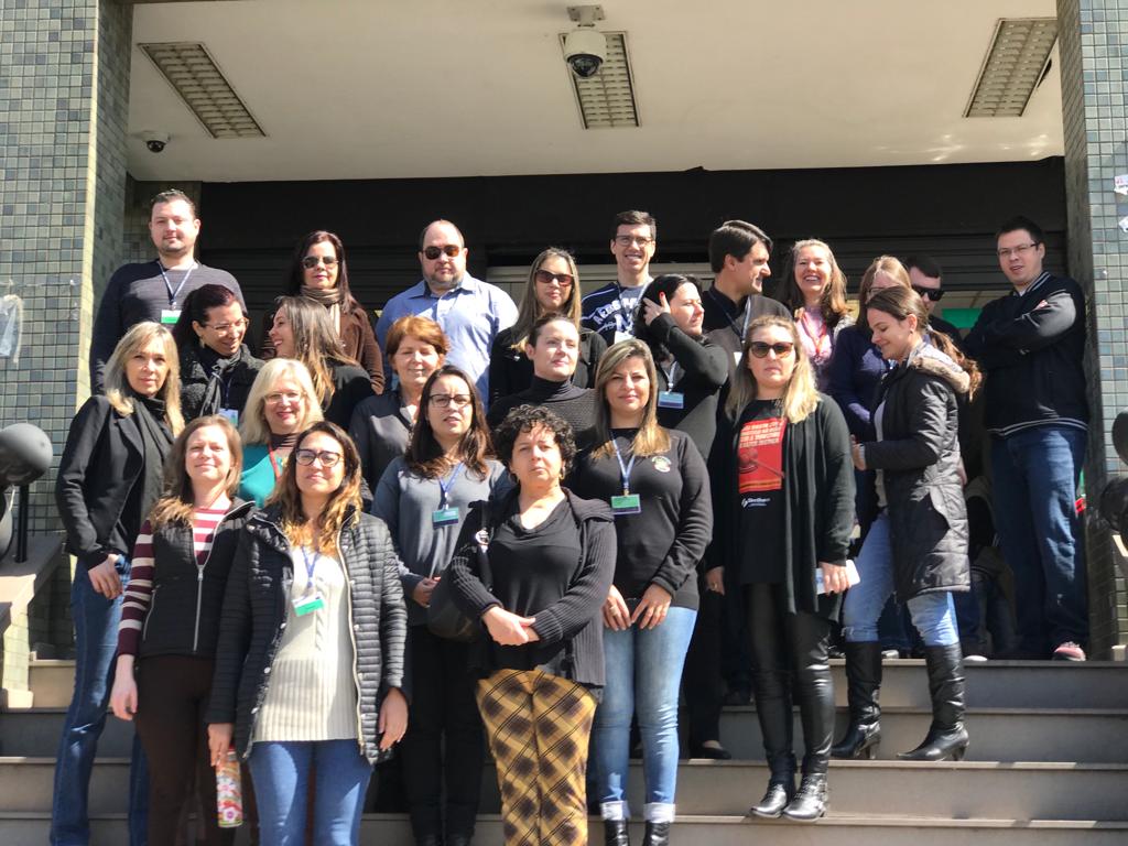 A greve é por tempo indeterminado