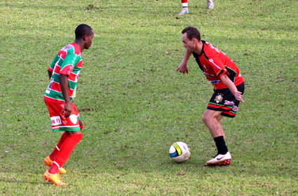 Rodada tem três partidas neste domingo