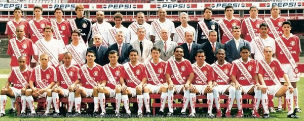 Grupo de juniores do Internacional em 1997/1998